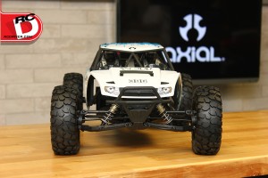 Yeti Front Stance