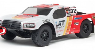 Team Associated - SC10 Brushless RTR Combos with LiPo Battery and Charger_3 copy