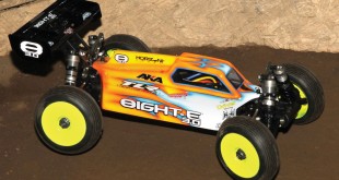 Review: Team Losi Racing 8IGHT-E 3.0