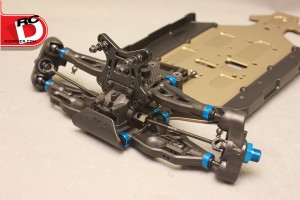 Team Associated RC8B3