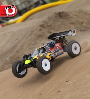 Team Associated RC8B3