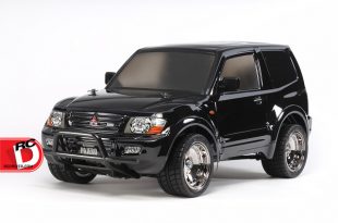 Tamiya - Mitsubishi Pajero with Custom Lowrider Black Body – CC01 copy
