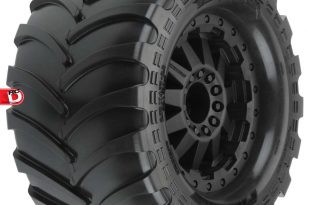 Pro-Line - Destroyer 2.8 All Terrain Tires Mounted on Black F-11 Wheels