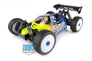 01-RC831_3_4_Front_High_CarsTrucksPage_lg copy