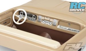 Pro-Line Racing Classic Interior