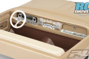 Pro-Line Racing Classic Interior