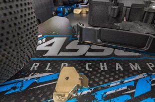 Factory Team Chassis Weights for the RC8B3.1 and B3.1e_1