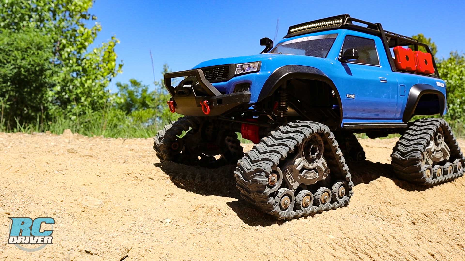 Traxxas TRX4 With Traxx Scale Crawler Review & Action