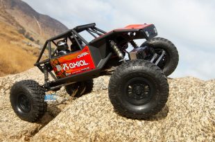 Ready-to-run Axial Capra 1.9 Unlimited Trail Buggy