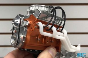 Loading Up The RC4WD V8 Engine With Detail Options