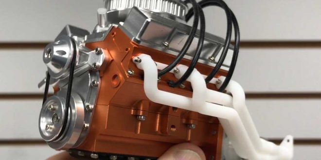 Loading Up The RC4WD V8 Engine With Detail Options