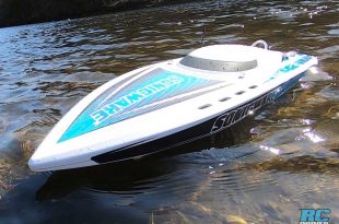 ProBoat Sonicwake Self-Righting Deep-V RTR Boat Review