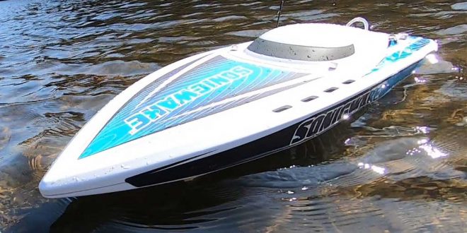 ProBoat Sonicwake Self-Righting Deep-V RTR Boat Review