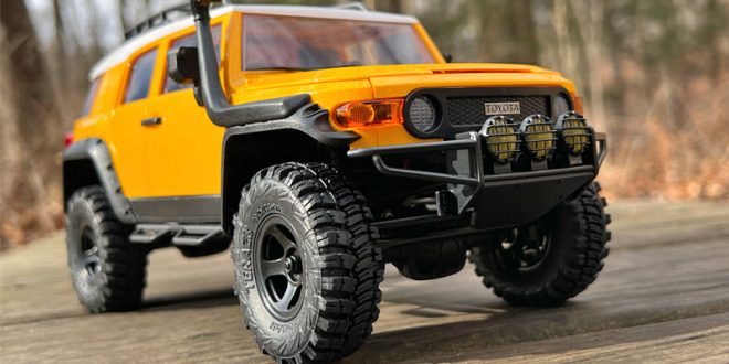 FMS Model FJ Cruiser 1/18 RTR Crawler Review