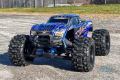 Traxxas X-Maxx ULTIMATE RC Monster Truck