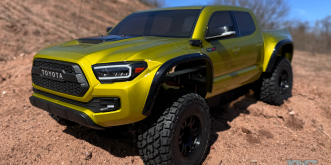 Kyosho KB10L Toyota Tacoma TRD Pro