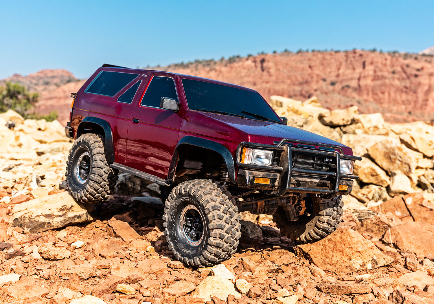 Traxxas TRX-4 Nissan Pathfinder 4X4 Off-road Truck