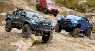 FMS FCX24M Toyota Tacoma RTR Crawler