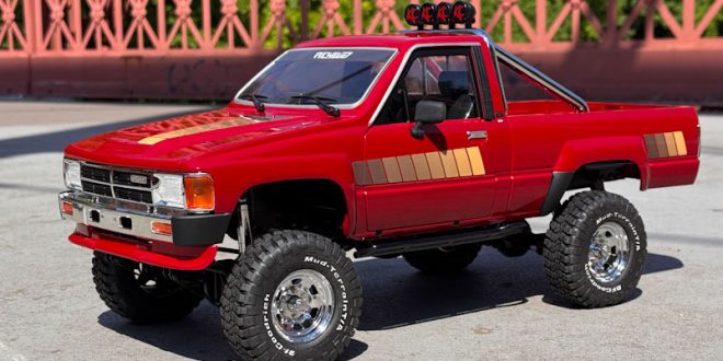 RC4WD sort un Toyota Pickup 1985 realiste sur base Trail Finder 2