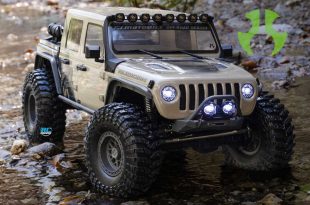 Axial SCX10 III Motobilt Waypoint Jeep JT Gladiator Rock Crawler